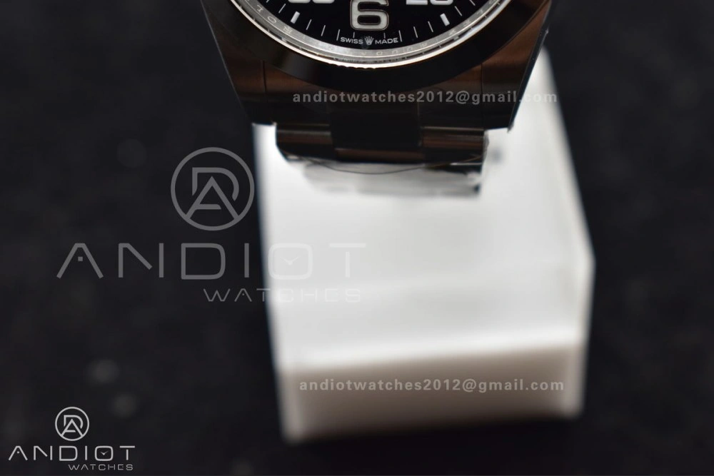 RelaxedFit Air-King 126900 Clean 1:1 Best Edition 904L Steel Black Dial on SS Bracelet VR 500