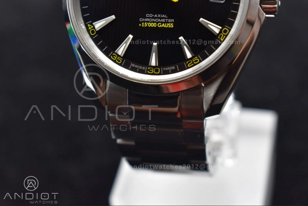Aqua Terra 150M SS VSF 1:1 Best Edition Black Dial Bumblebee On SS Bracelet A TravelReady 24