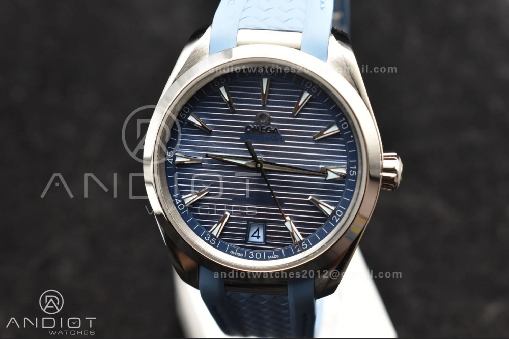 Aqua Terra 41mm VSF 1:1 Best Edition Summer Blue Dial on Blue Rubber Strap A8900 Super Clone Flexible 31