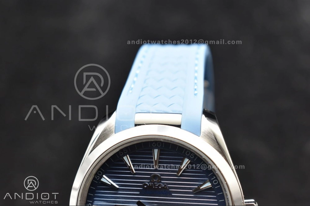 Aqua Terra 41mm VSF 1:1 Best Edition Summer Blue Dial on Blue Rubber Strap A8900 Super Clone Flexible 31