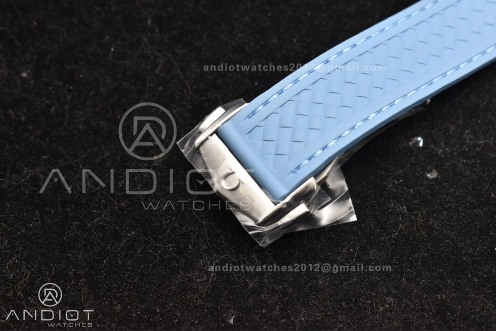 Aqua Terra 41mm VSF 1:1 Best Edition Summer Blue Dial on Blue Rubber Strap A8900 Super Clone Flexible 31