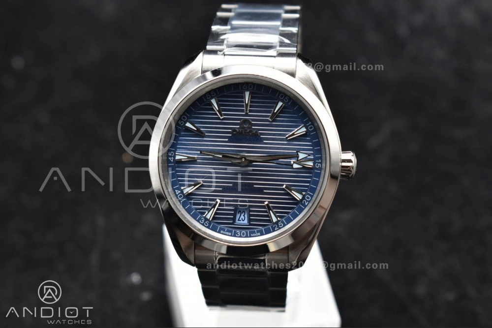 Aqua Terra 41mm VSF 1:1 Best Edition Summer Blue Dial on Stainless Bracelet A8900 Super Clone Snug 12