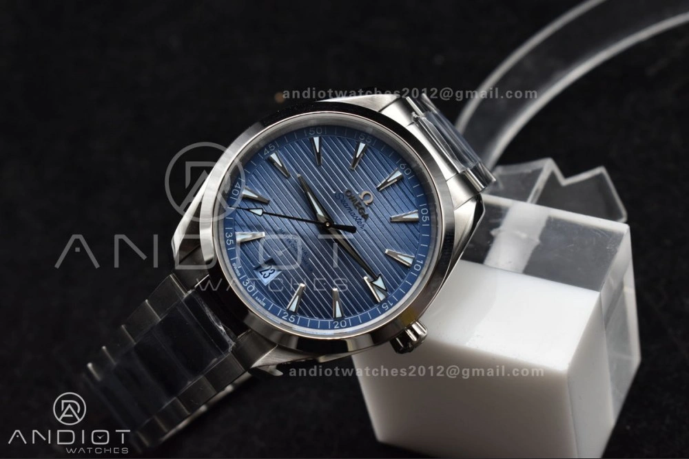 Aqua Terra 41mm VSF 1:1 Best Edition Summer Blue Dial on Stainless Bracelet A8900 Super Clone Snug 12