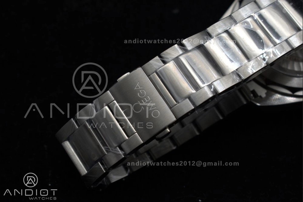 Youthful Aqua Terra GMT Worldtimer 43mm Green Ceramic VSF 1:1 Best Edition on SS Bracelet A8938 Super Clone 6