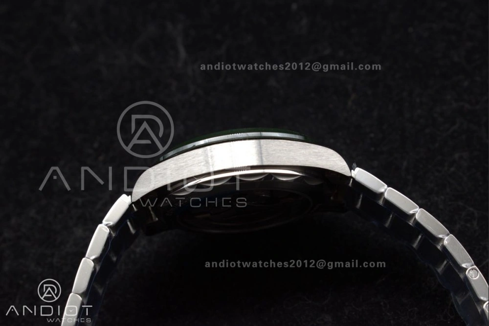 Youthful Aqua Terra GMT Worldtimer 43mm Green Ceramic VSF 1:1 Best Edition on SS Bracelet A8938 Super Clone 6