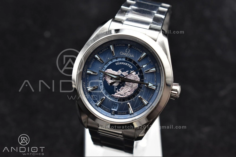 Aqua Terra GMT Worldtimer 43mm VSF 1:1 Best Edition Summer Blue Dial On Stainless Bracelet A8938 Super Clone Versatile 26