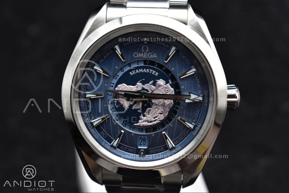 Aqua Terra GMT Worldtimer 43mm VSF 1:1 Best Edition Summer Blue Dial On Stainless Bracelet A8938 Super Clone Versatile 26