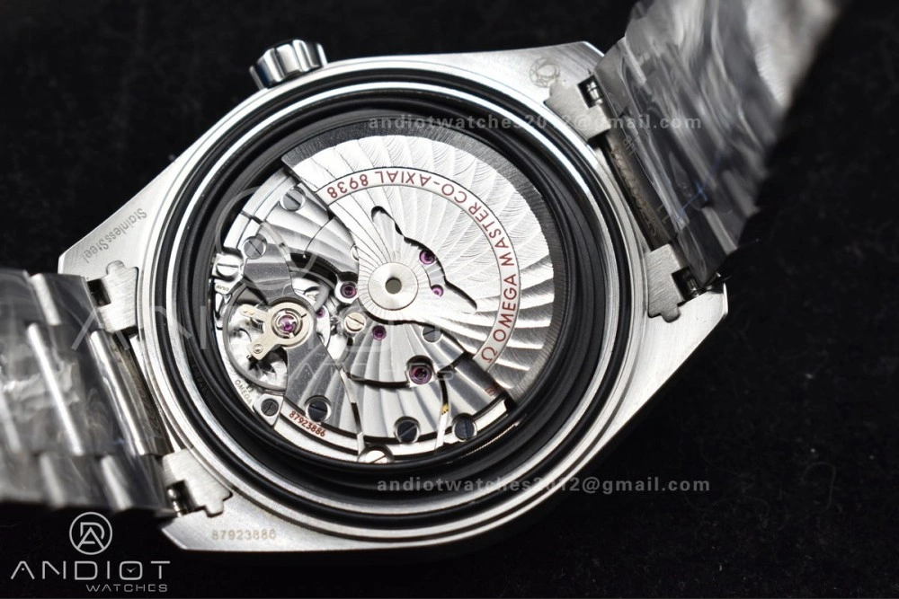 Aqua Terra GMT Worldtimer 43mm VSF 1:1 Best Edition Summer Blue Dial On Stainless Bracelet A8938 Super Clone Versatile 26