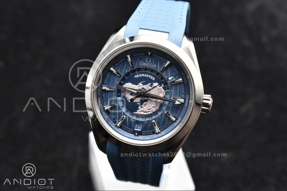 Aqua Terra GMT Worldtimer 43mm VSF 1:1 Best Edition Summer Blue Dial on Blue Rubber Strap A8938 Super Clone Durable 511