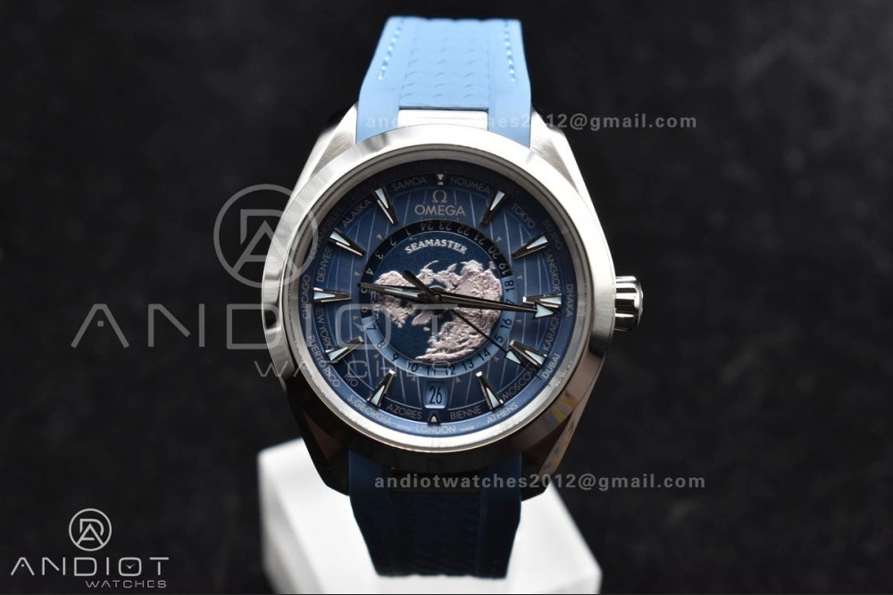 Aqua Terra GMT Worldtimer 43mm VSF 1:1 Best Edition Summer Blue Dial on Blue Rubber Strap A8938 Super Clone Durable 511