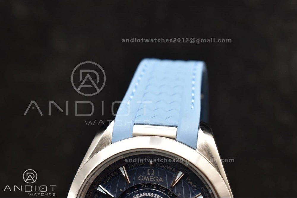 Aqua Terra GMT Worldtimer 43mm VSF 1:1 Best Edition Summer Blue Dial on Blue Rubber Strap A8938 Super Clone Durable 511