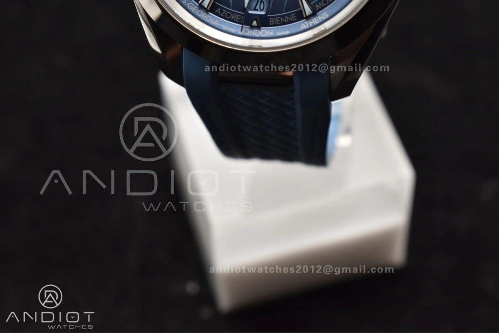 Aqua Terra GMT Worldtimer 43mm VSF 1:1 Best Edition Summer Blue Dial on Blue Rubber Strap A8938 Super Clone Durable 511