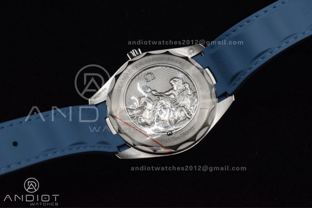 Aqua Terra GMT Worldtimer 43mm VSF 1:1 Best Edition Summer Blue Dial on Blue Rubber Strap A8938 Super Clone Durable 511