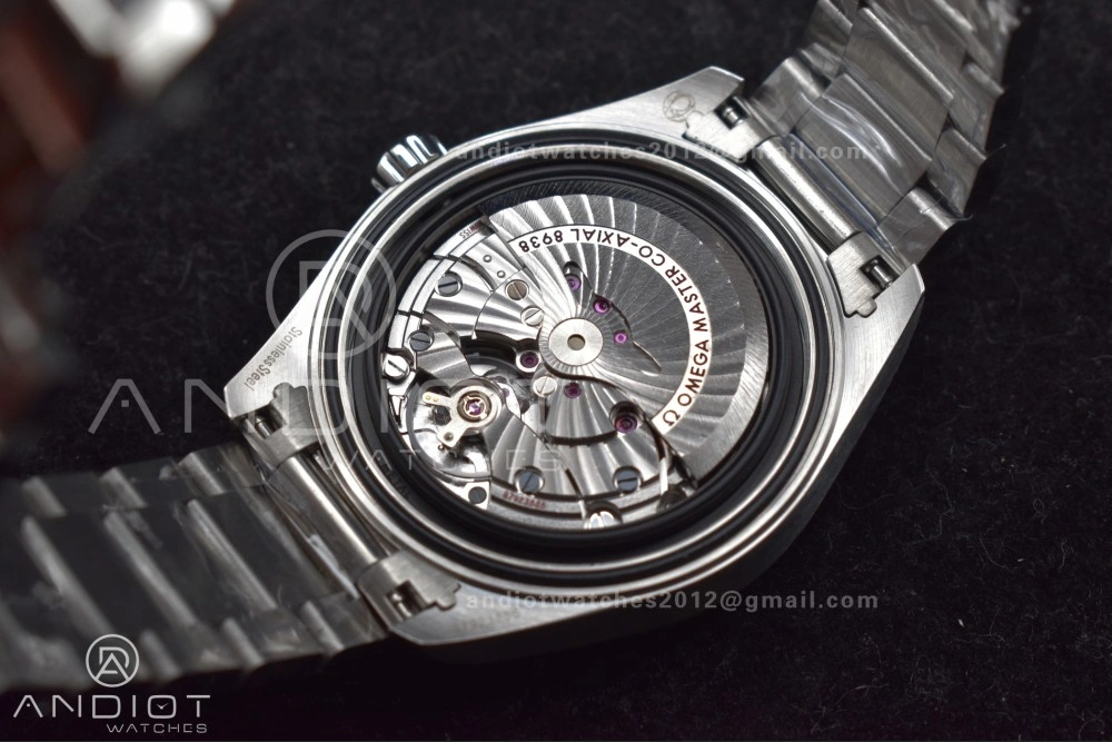 Comfortable Aqua Terra Worldtimer VSF 1:1 Best Edition Blue Dial on SS Bracelet A8938 Super Clone 25
