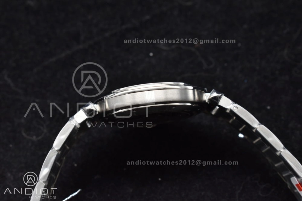 Snug BVF Cartier Pasha Ladies Made 1:1 like the Genuine White Dial on SS Bracelet 531