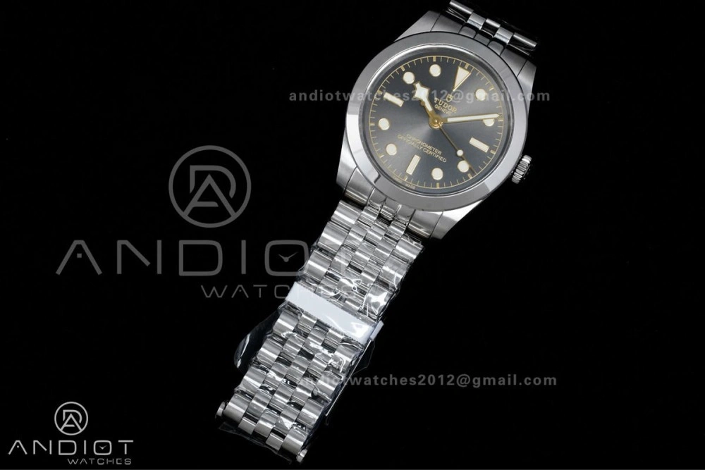 Bold Black Bay 39mm SS KRF 1:1 Best Edition Anthracite Dial on Jubilee Bracelet A 1252