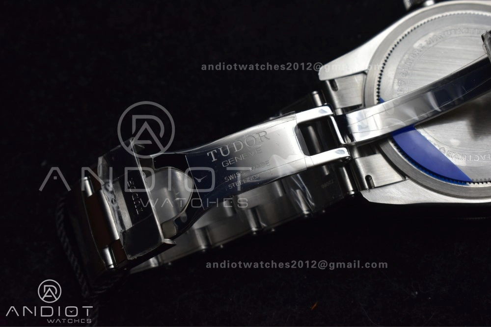 Affordable Black Bay GMT Pepsi Blue Red Bezel ZF 1:1 Best Edition on SS Bracelet A 1268