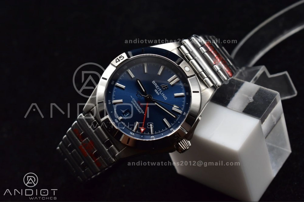 Breitling BLS Factory Chronomat Automatic 1:1 Best Edition GMT 40mm Blue Dial On SS Bracelet A Minimalist 526