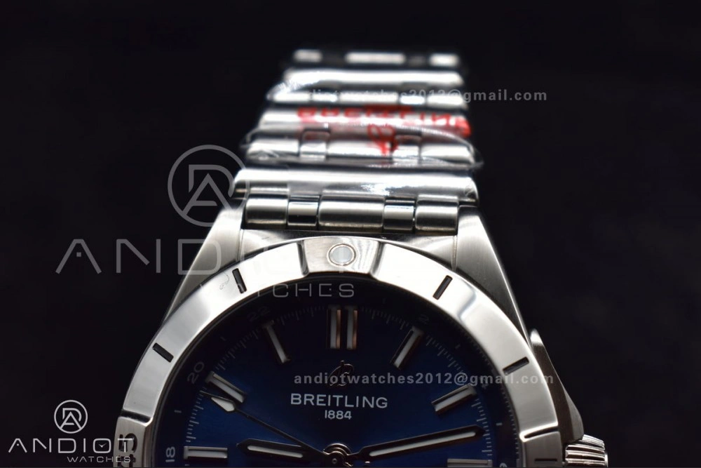 Breitling BLS Factory Chronomat Automatic 1:1 Best Edition GMT 40mm Blue Dial On SS Bracelet A Minimalist 526