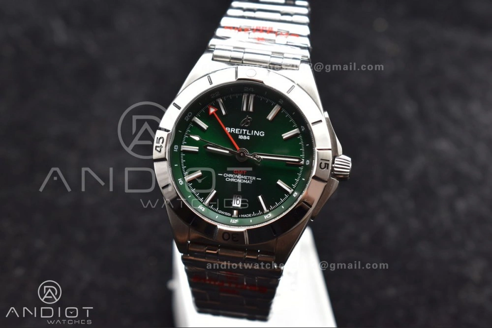Breitling BLS Factory Chronomat Automatic 1:1 Best Edition GMT 40mm Green Dial On SS Bracelet A SmoothTexture 233