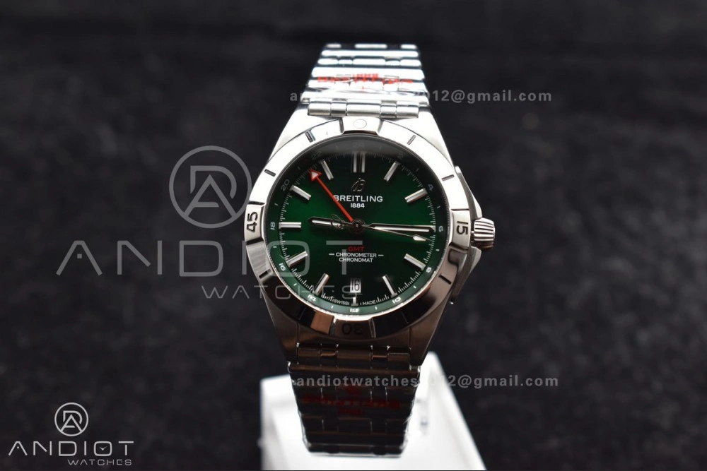 Breitling BLS Factory Chronomat Automatic 1:1 Best Edition GMT 40mm Green Dial On SS Bracelet A SmoothTexture 233