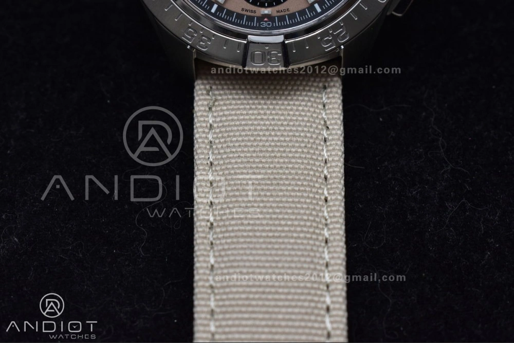 Flexible Chronograph Avenger B01 44mm BLSF 1:1 Best Edition Khaki Dial On Nato Strap A 165