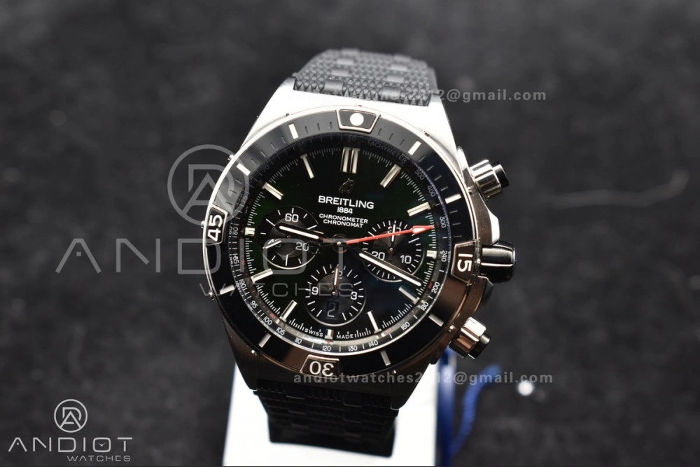 ModernLook Chronomat B01 44mm SS BLSF 1:1 Best Edition Green Dial On Robber Bracelet A 171