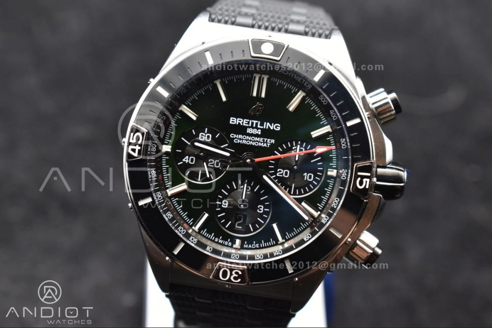 ModernLook Chronomat B01 44mm SS BLSF 1:1 Best Edition Green Dial On Robber Bracelet A 171