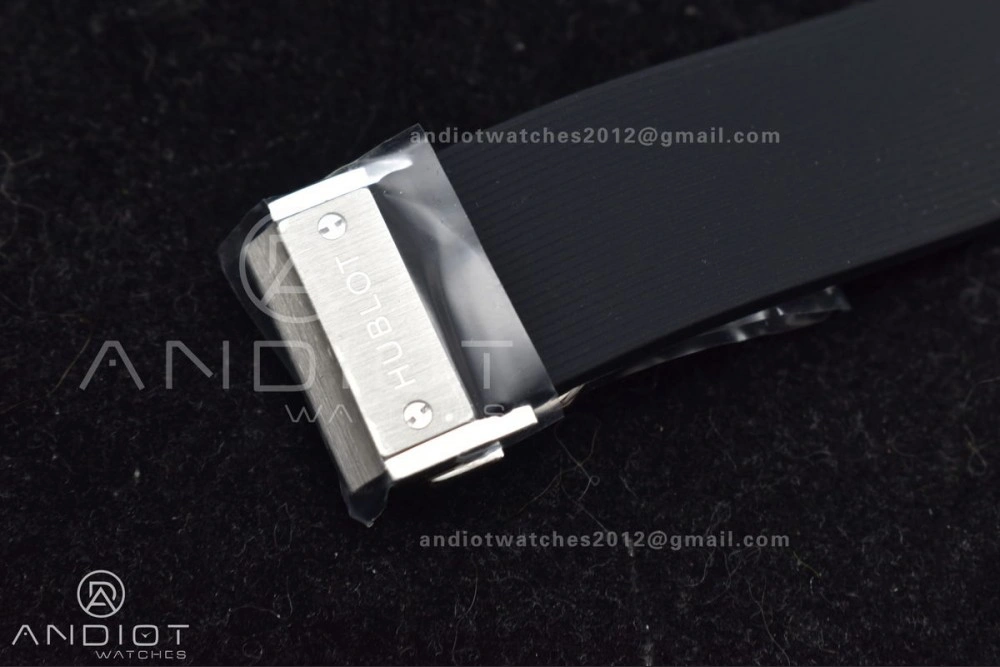 Comfortable Fusion 45mm RG HBF 1:1 Best Edition Black Dial on Black Gummy Strap A 272