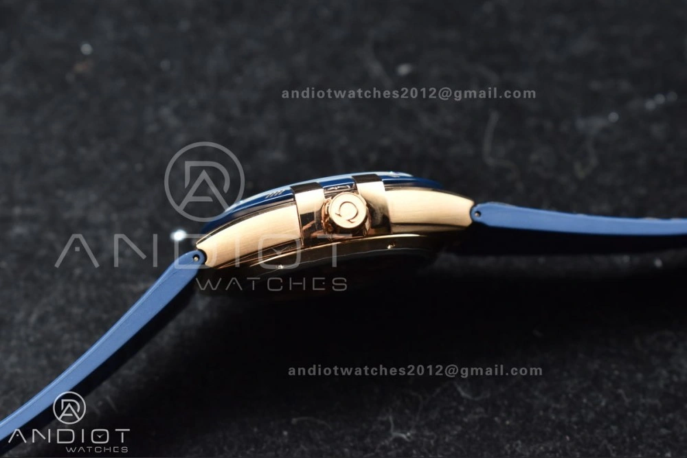 Constellation Blue Ceramic YG VSF 1:1 Best Edition Blue Dial On Blue Gummy Strap A8900 Super Clone Snug 32