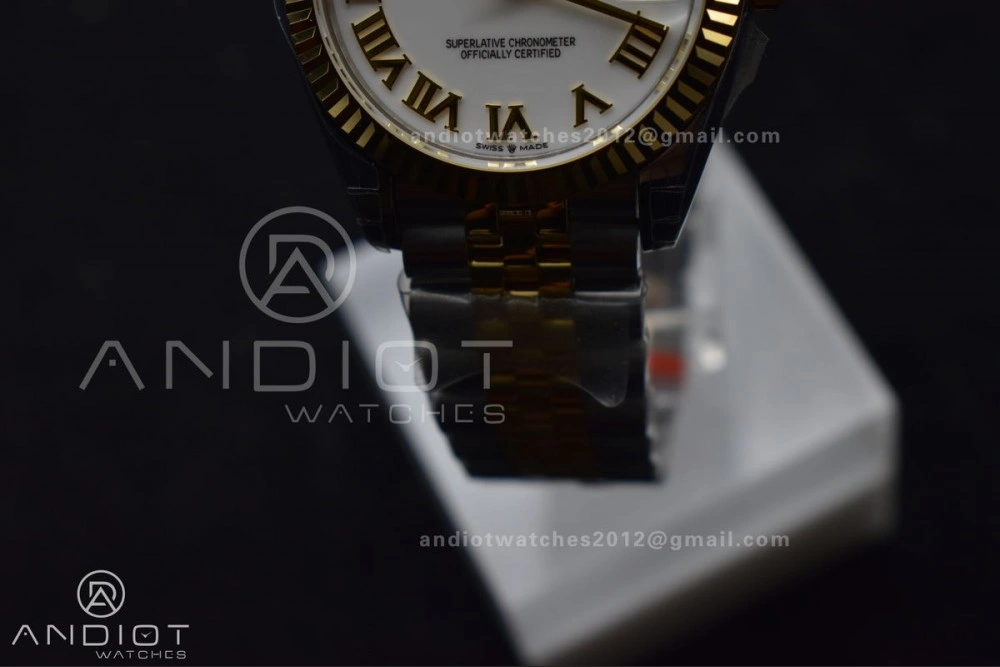 Compact DateJust 31 Ladies 278271 GSF 316L Steel White Dial Roman Markers on YG President Bracelet 550