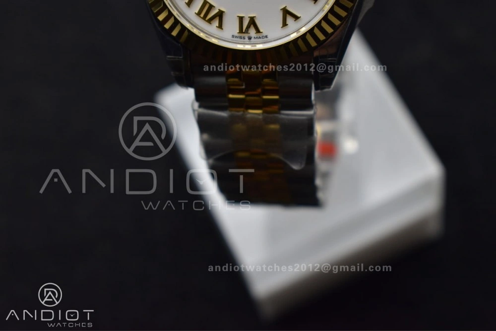 Compact DateJust 31 Ladies 278271 GSF 316L Steel White Dial Roman Markers on YG President Bracelet 550