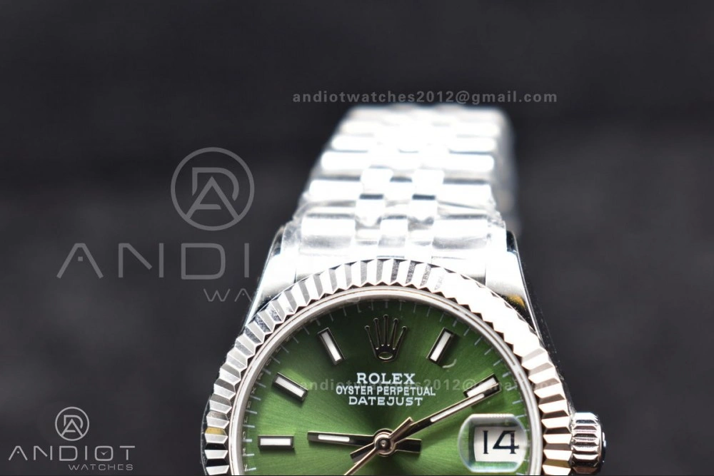 DateJust 31 Ladies 278289 WF 316L Steel Green Dial Stick Markers on President Syle Bracelet Effortless 557