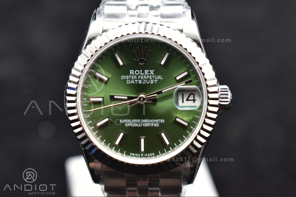 DateJust 31 Ladies 278289 WF 316L Steel Green Dial Stick Markers on President Syle Bracelet Effortless 557