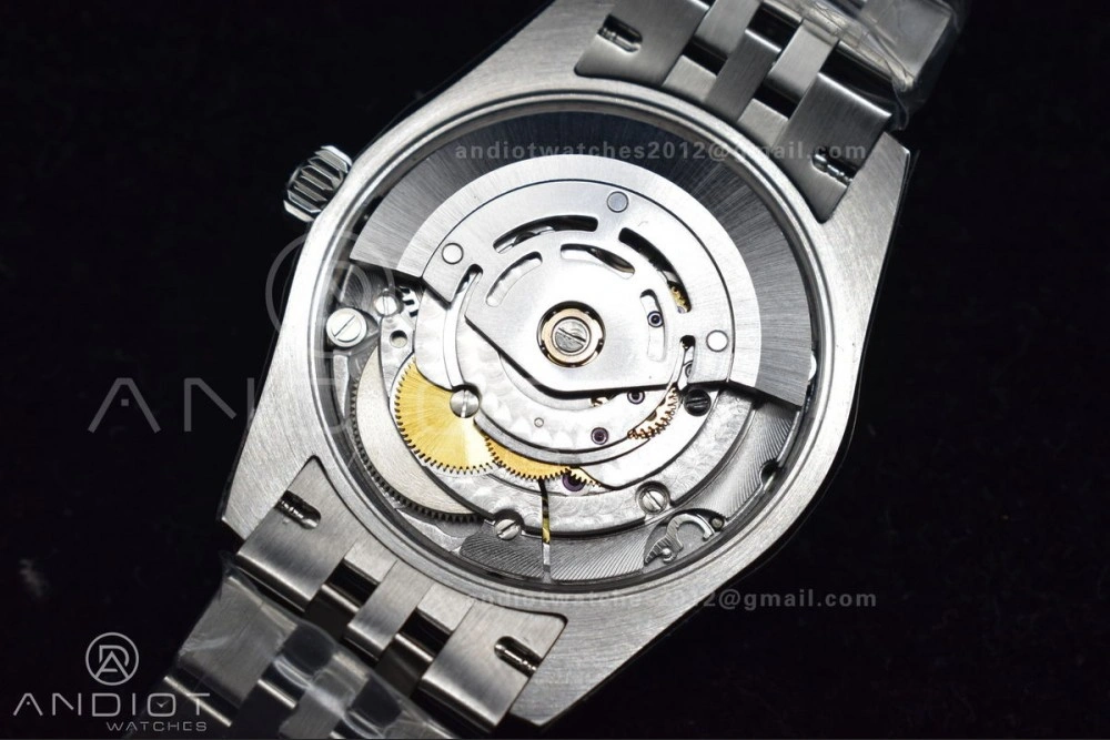 DateJust 31 Ladies 278289 WF 316L Steel Green Dial Stick Markers on President Syle Bracelet Effortless 557