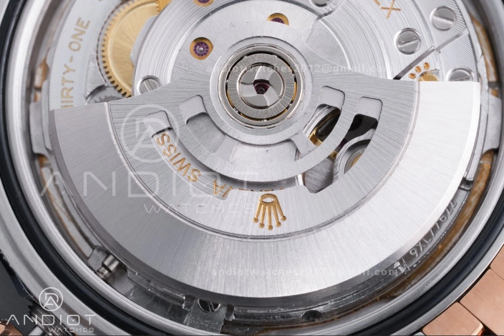 ZeroBulk DateJust 41 126331 Clean 1:1 Best Edition 904L Steel Champagne Dial on SS RG Jubilee Bracelet SH 595