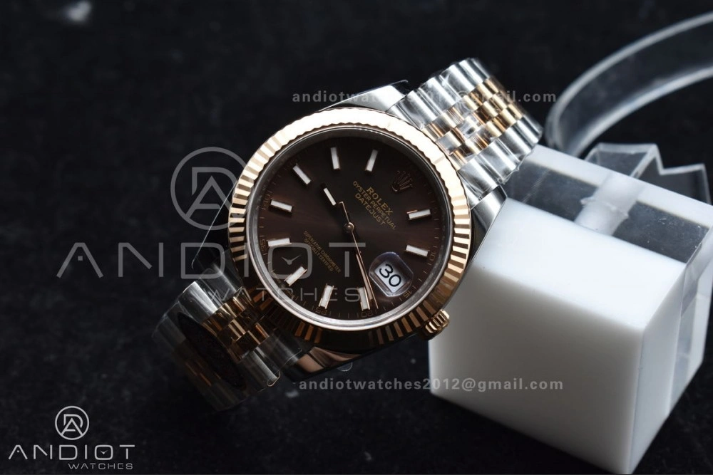 Sleek DateJust 41 126333 Clean 1:1 Best Edition 904L Steel Brown Stick Dial on SS RG Jubilee Bracelet VR 606