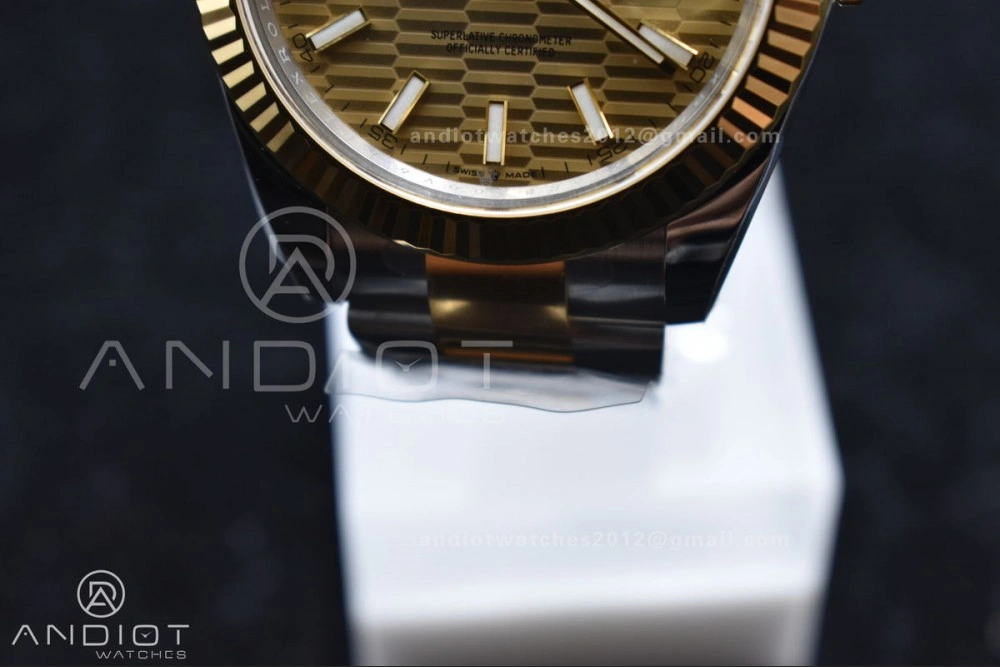 MultiPurpose DateJust 41 126333 Clean 1:1 Best Edition 904L Steel YG Textured Dial on SS YG Oyster Bracelet VR 608