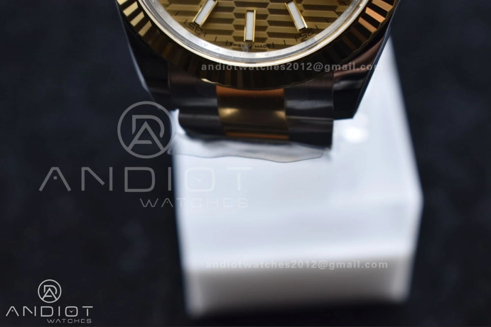 MultiPurpose DateJust 41 126333 Clean 1:1 Best Edition 904L Steel YG Textured Dial on SS YG Oyster Bracelet VR 608