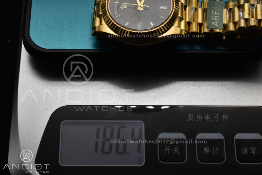 Day Date 40 YG 228238 ARF 1:1 Best Edition Black Crystal Dial On President Bracelet VR3255 (Gain Weight) Breathable 656