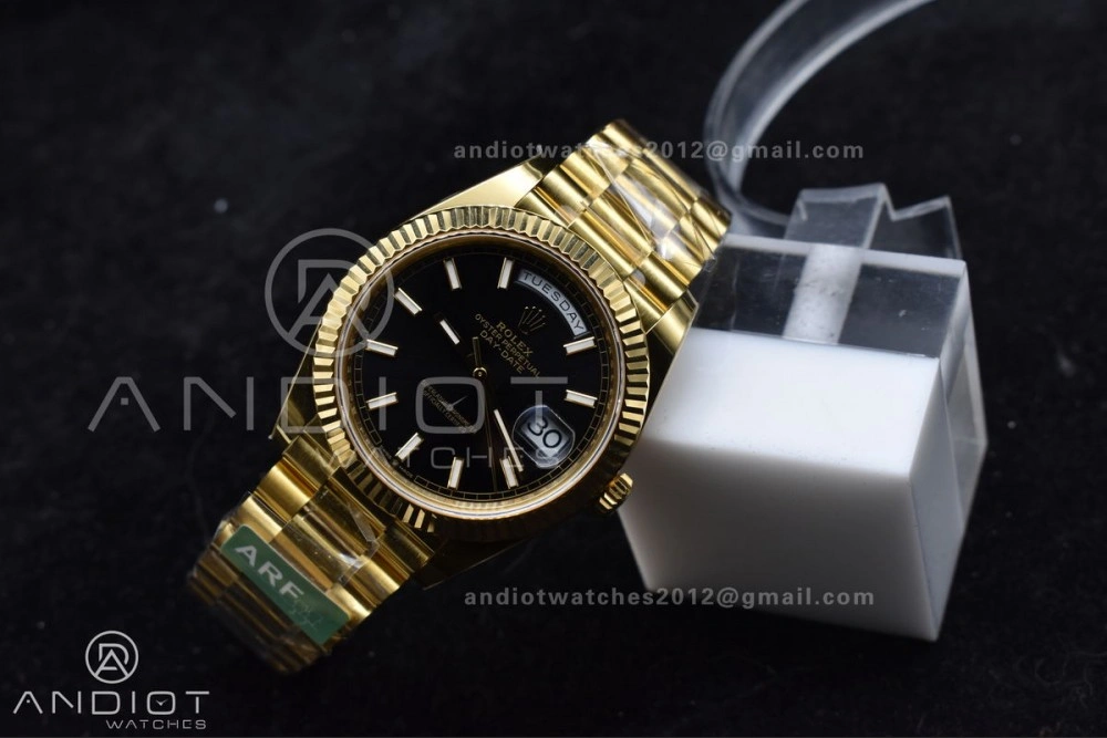 Day Date 40 YG 228238 ARF 1:1 Best Edition Black Stick Dial On President Bracelet VR3255 (Gain Weight) SunProtective 659