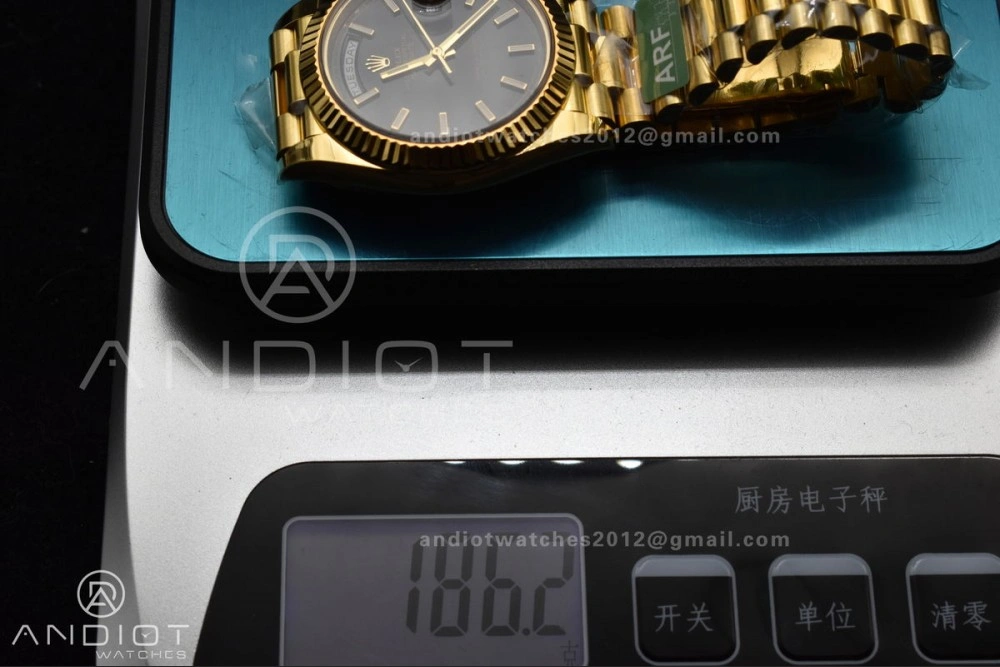 Day Date 40 YG 228238 ARF 1:1 Best Edition Black Stick Dial On President Bracelet VR3255 (Gain Weight) SunProtective 659