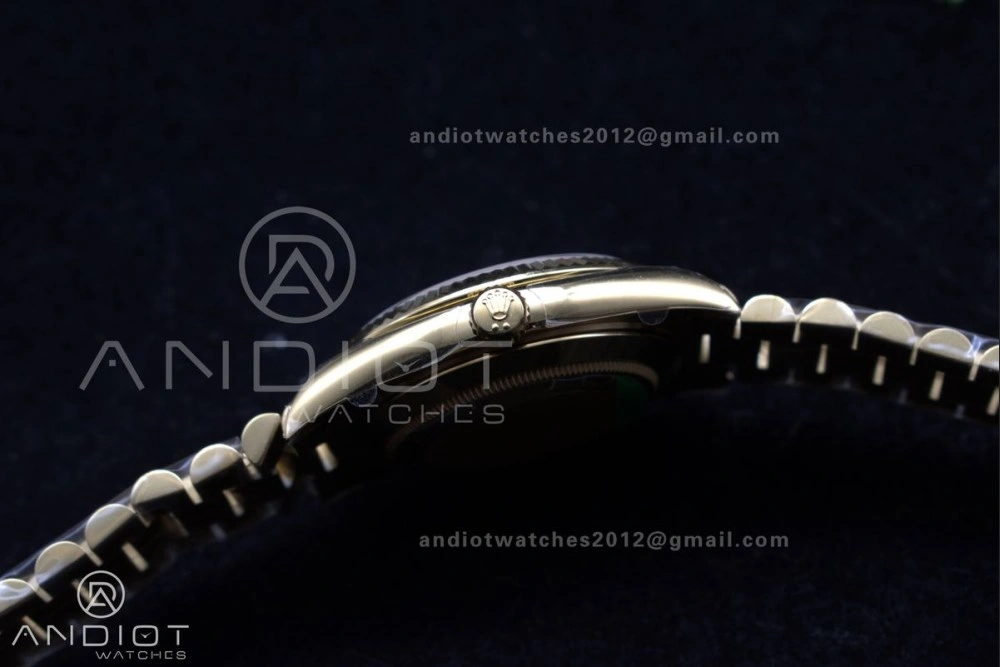 Thermal DayDate 40 RG GSF Gain Weight Gold Roman Dial on President Bracelet A 390