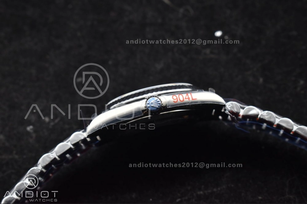 Seasonal DayDate 40 SS GMF Gain Weight Black Crystal Dial On President Bracelet A 717
