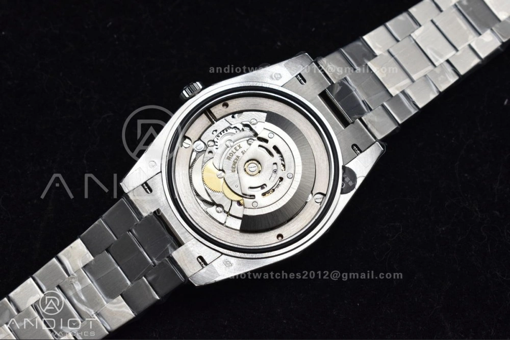 DayDate 40 SS GSF Gain Weight Iced Blue Crystal Dial On President Bracelet A Unique 720