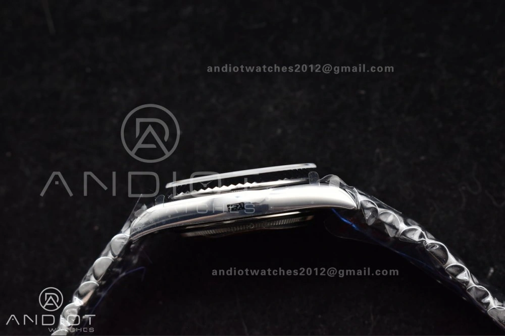 EyeCatching DayDate 40 SS QF Best Edition 904L Steel Blue Black Dial on President Bracelet A2836 V4 (Gain Weight) 724