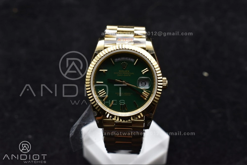 DayDate 40 YG GMF Gain Weight 904L Steel Green Dial Roman Markers on President Bracelet A3255 V EasyMatch 754