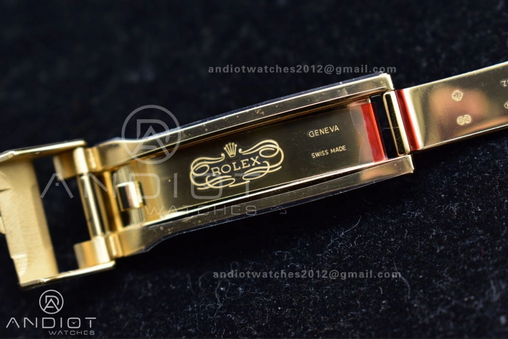 SmoothTexture Daytona 116505 Clean 1:1 Best Edition Black Dial YG Markers on YG Bracelet SA4130 V 401