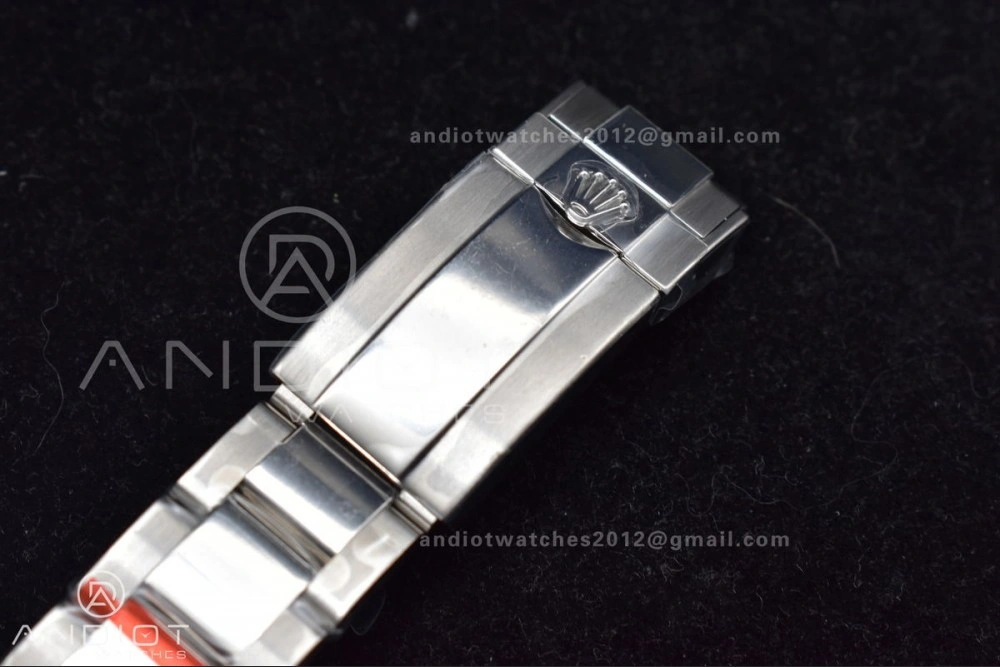 HighQuality Daytona 116506 QF 1:1 Best Edition Ice Blue Dial Crystal Markers on SS Bracelet SH4130 V3 (Gain Weight) 398