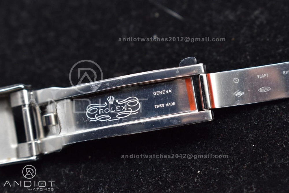 HighQuality Daytona 116506 QF 1:1 Best Edition Ice Blue Dial Crystal Markers on SS Bracelet SH4130 V3 (Gain Weight) 398
